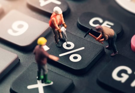 The asymmetry of interest rate duration risk